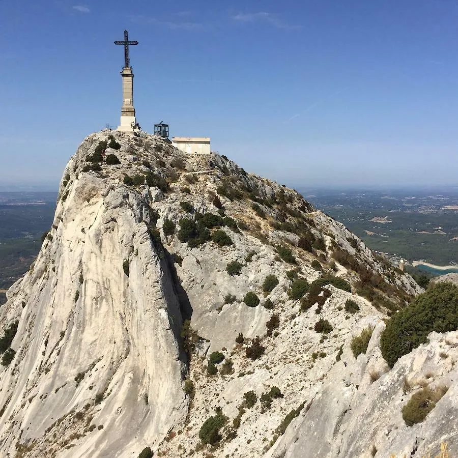 Mas La Pinede Villa Saint-Marc-Jaumegarde Holiday home